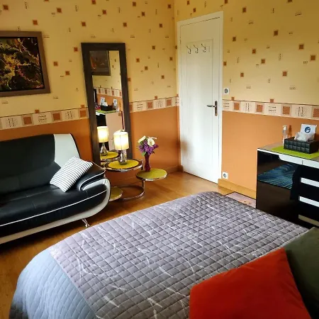 Tinat Bed and Breakfast Douarnenez